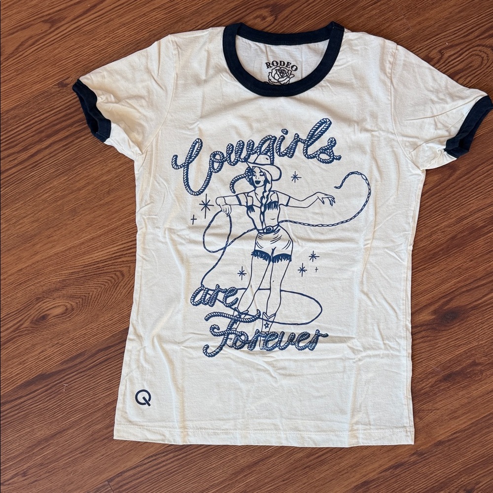 Rodeo Queens 'Cowgirls Are Forever' Short Sleeve Tee - Cream/Navy